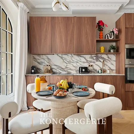 Apartman Luxury In Saint-germain, Bon Marche, With Ac